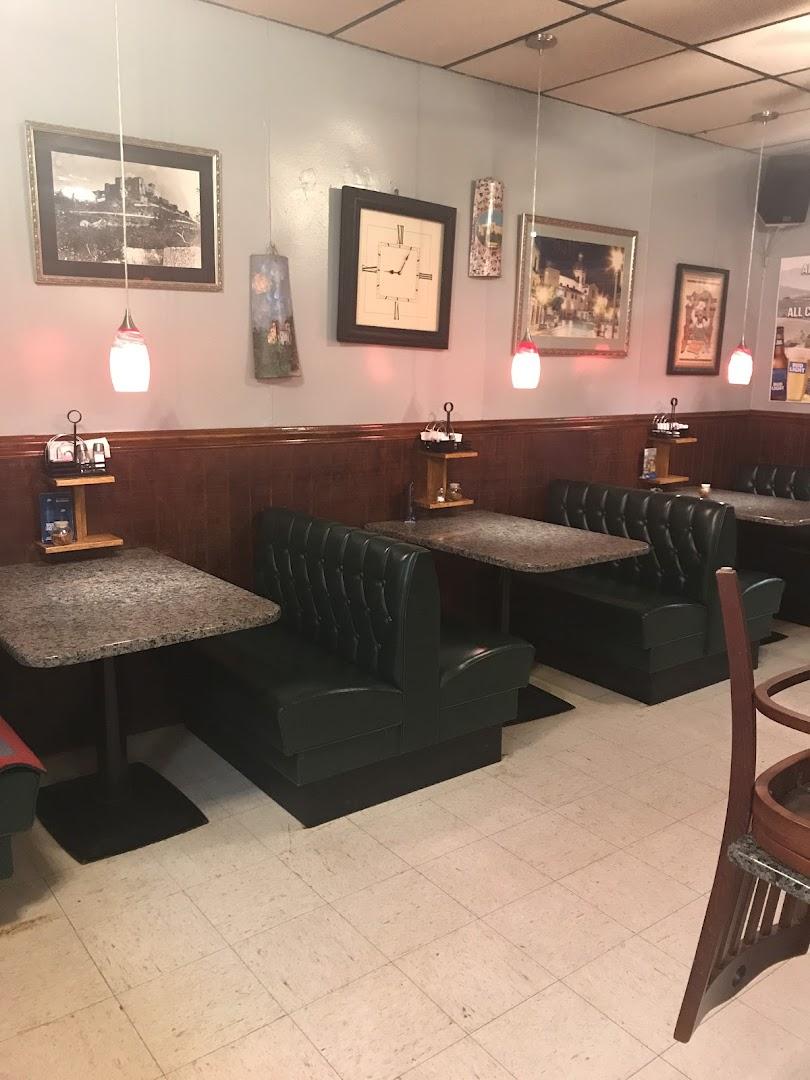 Sal's Italian Restaurant-Grill